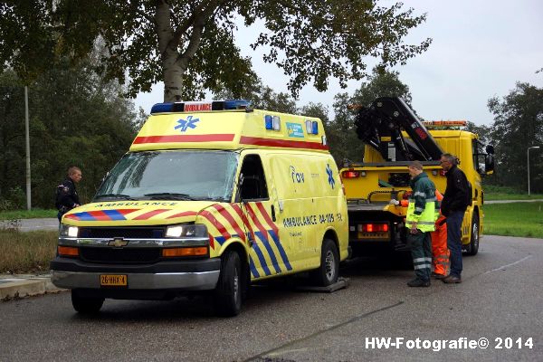 Henry-Wallinga©-Ambulance-Blauwe-Hand-13