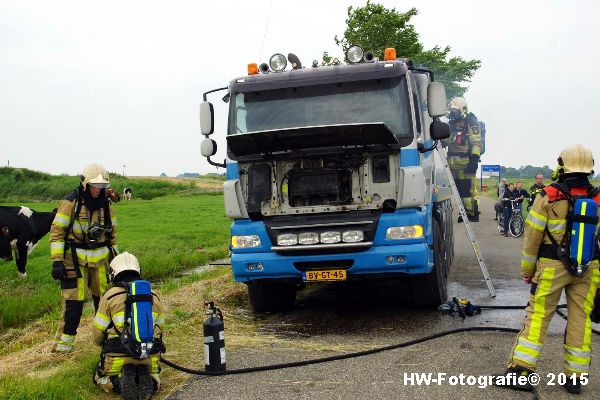 Henry-Wallinga©-Vrachtautobrand-korenbeltweg-Genemuiden-06