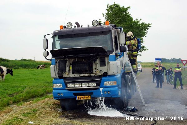 Henry-Wallinga©-Vrachtautobrand-korenbeltweg-Genemuiden-08