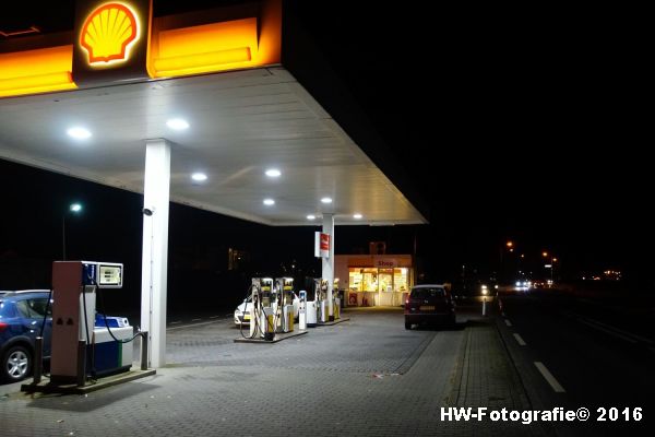 henry-wallinga-overval-tankstation_vollenhove-01