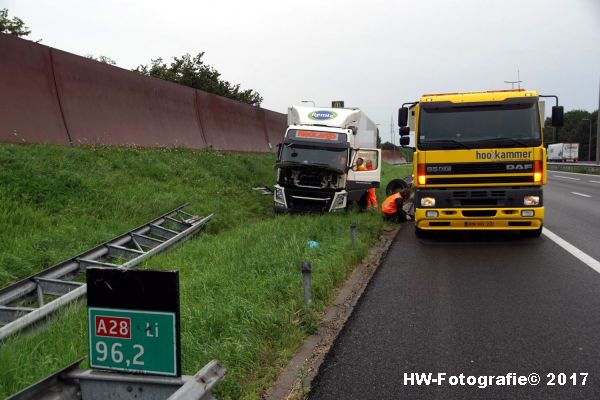 Henry-Wallinga©-Berging-Vrachtwagen-A28-Zwolle-01