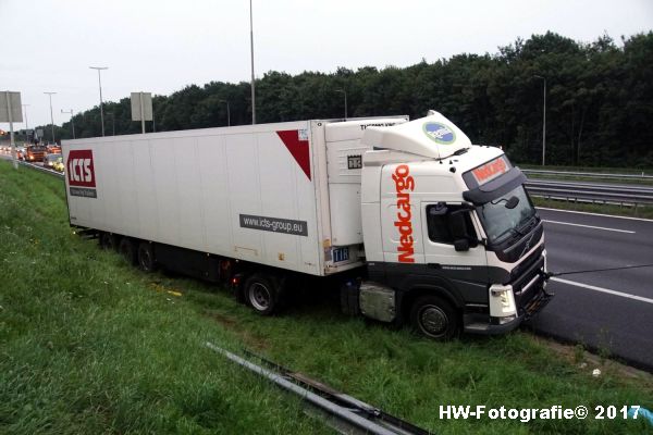 Henry-Wallinga©-Berging-Vrachtwagen-A28-Zwolle-16