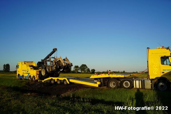 Henry-Wallinga©-Tractorbrand-Oeverlandenweg-Staphorst-18