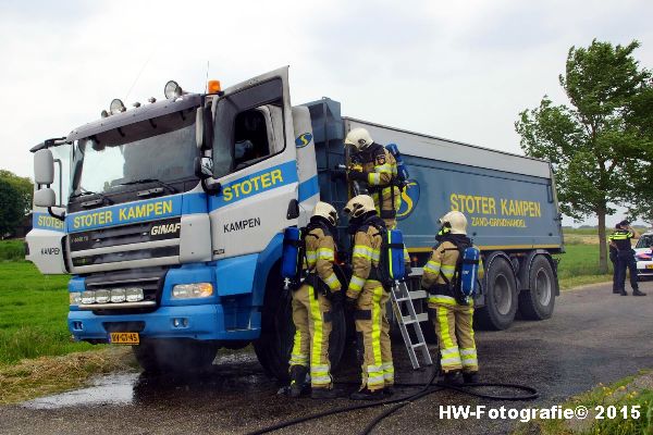 Henry-Wallinga©-Vrachtautobrand-korenbeltweg-Genemuiden-03