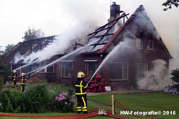 Henry-Wallinga©-Blikseminslag-Kanaaldijk-Giethoorn-07