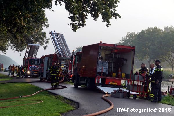 Henry-Wallinga©-Blikseminslag-Kanaaldijk-Giethoorn-11