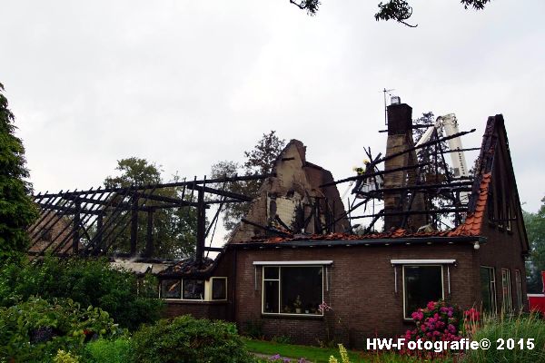 Henry-Wallinga©-Blikseminslag-Kanaaldijk-Giethoorn-14