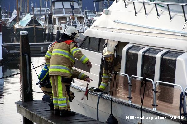 Henry-Wallinga©-Brand-Plezierjacht-Hasselt-02