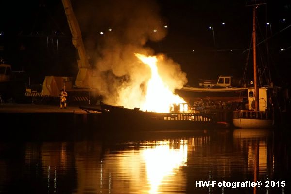 Henry-Wallinga©-Brand-Schip-Zwolle-02