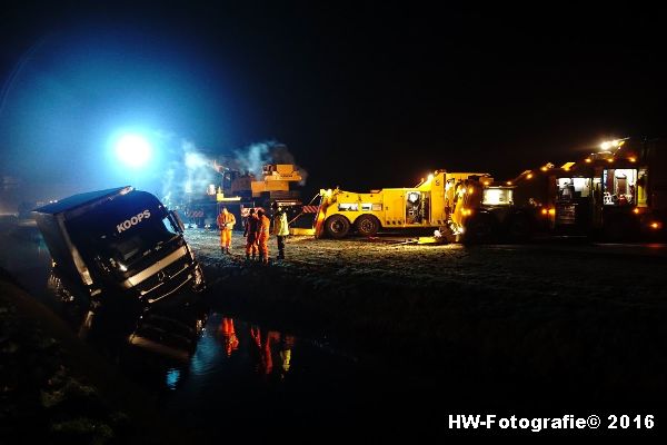 Henry-Wallinga©-Berging-Vrachtwagen-A28-Staphorst-03