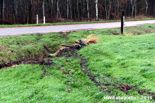 Henry-Wallinga©-Ongeval-Verkavelingsweg-Sloot-Hasselt-04