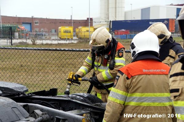 Henry-Wallinga©-Brand-Spoelstraat-Genemuiden-10