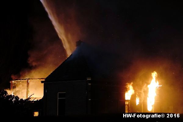 Henry-Wallinga©-Brand-Stroinkweg-Zuidveen-07