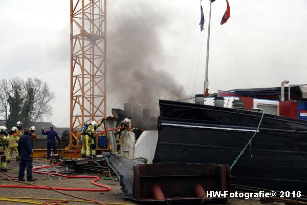 Henry-Wallinga©-Brand-Binnenvaartschip-Zwartsluis-06