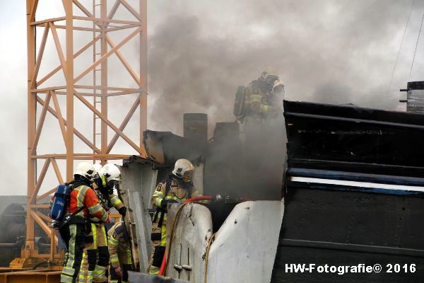 Henry-Wallinga©-Brand-Binnenvaartschip-Zwartsluis-07