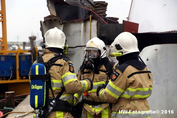 Henry-Wallinga©-Brand-Binnenvaartschip-Zwartsluis-10