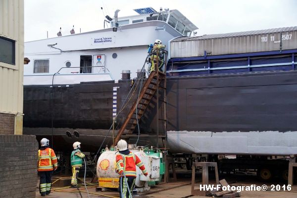 Henry-Wallinga©-Scheepsbrand-Zomerdijk-Zwartsluis-07