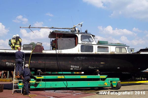 Henry-Wallinga©-Brand-Boot-HetBosch-Zwartsluis-07