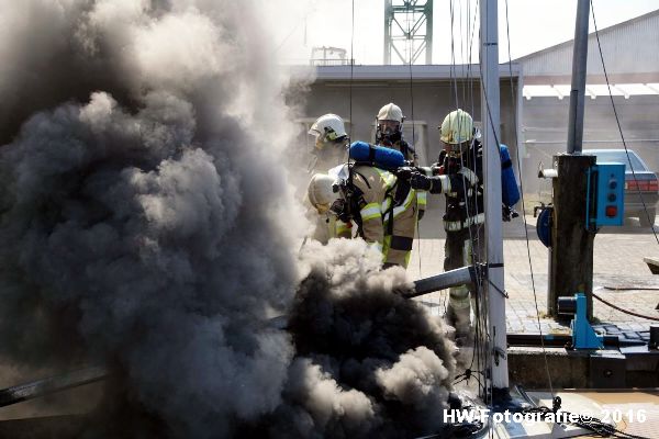 Henry-Wallinga©-Brand--Zeilboot-Kranerweerd-Zwartsluis-08