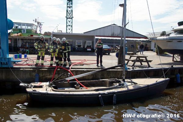 Henry-Wallinga©-Brand--Zeilboot-Kranerweerd-Zwartsluis-20