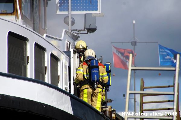 Henry-Wallinga©-Scheepsbrand-Geertman-Zwartsluis-06