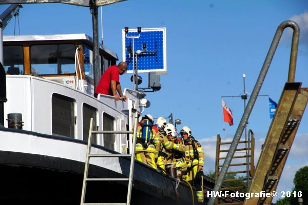 Henry-Wallinga©-Scheepsbrand-Geertman-Zwartsluis-09