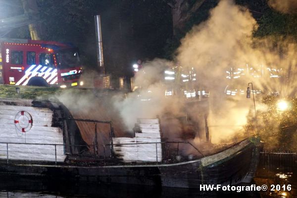 henry-wallinga-brand-woonboot-zwolle-07