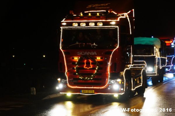 Henry-Wallinga©-Trucks-By-Night-2016-04