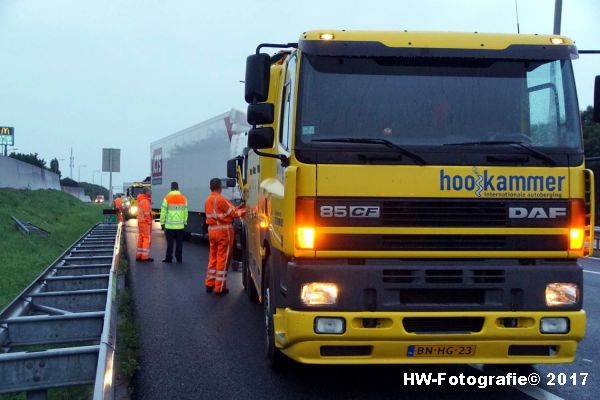 Henry-Wallinga©-Berging-Vrachtwagen-A28-Zwolle-18