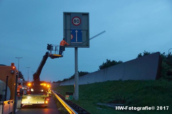 Henry-Wallinga©-Berging-Vrachtwagen-A28-Zwolle-23