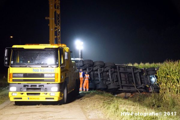 Henry-Wallinga©-Berging-Vrachtwagen-Parallelweg-A28-Zwolle-01