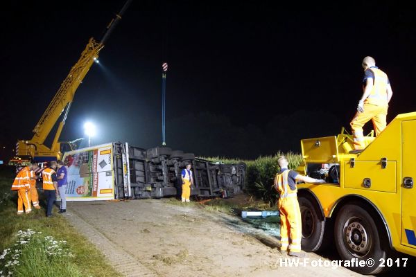 Henry-Wallinga©-Berging-Vrachtwagen-Parallelweg-A28-Zwolle-12