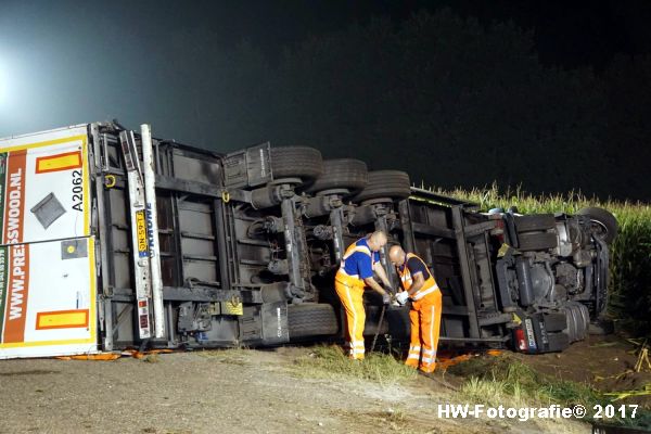 Henry-Wallinga©-Berging-Vrachtwagen-Parallelweg-A28-Zwolle-13