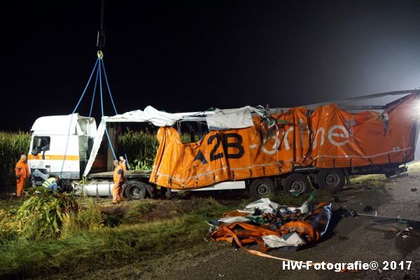 Henry-Wallinga©-Berging-Vrachtwagen-Parallelweg-A28-Zwolle-21