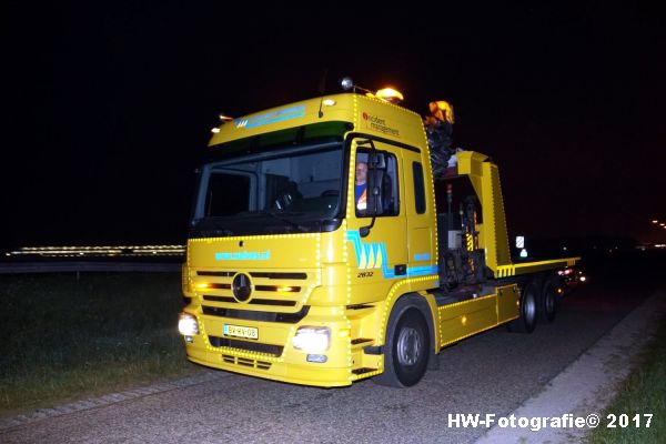 Henry-Wallinga©-Berging-Vrachtwagen-Parallelweg-A28-Zwolle-29