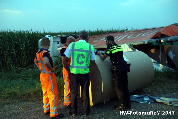 Henry-Wallinga©-Vrachtwagen-Parallelweg-A28-Zwolle-10