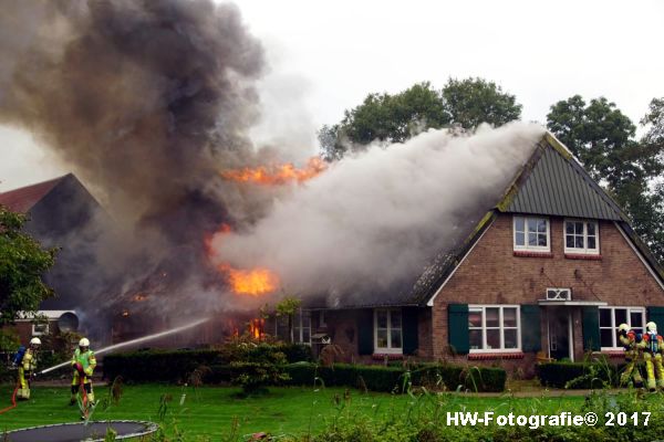 Henry-Wallinga©-Woningbrand-Rechterensweg-Staphorst-05