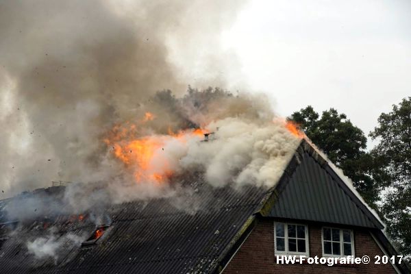 Henry-Wallinga©-Woningbrand-Rechterensweg-Staphorst-10