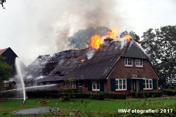 Henry-Wallinga©-Woningbrand-Rechterensweg-Staphorst-11