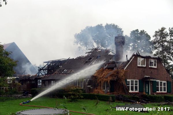 Henry-Wallinga©-Woningbrand-Rechterensweg-Staphorst-23