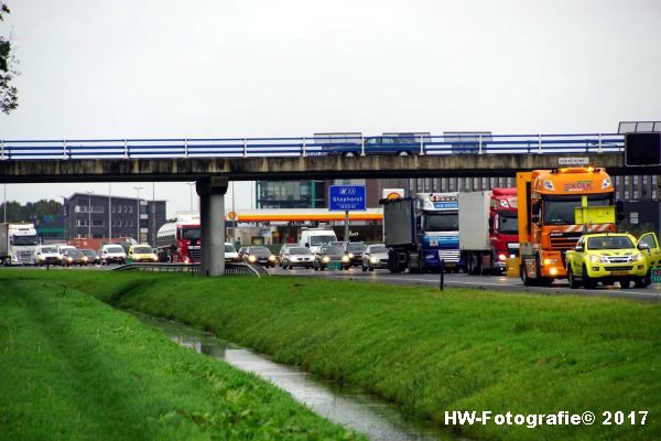 Henry-Wallinga©-Ongeval-Vrachtauto-Sloot-Staphorst-03