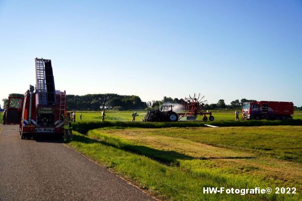 Henry-Wallinga©-Tractorbrand-Oeverlandenweg-Staphorst-11