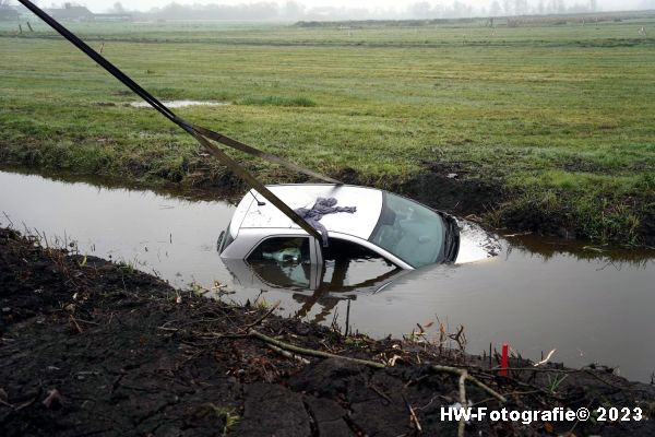 Henry-Wallinga©-Ongeval-Auto-Sloot-Sisalstraat-Genemuiden-17