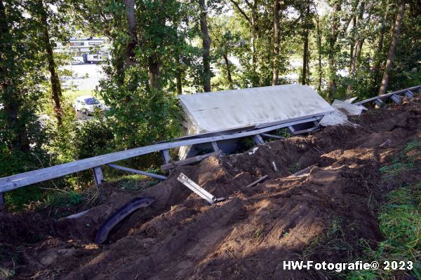 Henry-Wallinga©-Ongeval-Vrachtwagen-Betonplaten-A28-Lichtmis-31