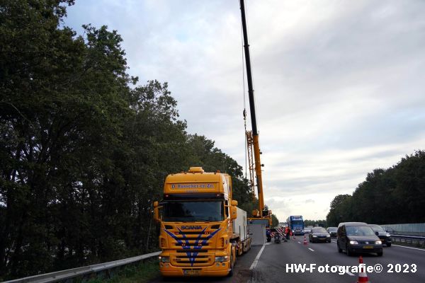 Henry-Wallinga©-Ongeval-Vrachtwagen-Betonplaten-A28-Lichtmis-38