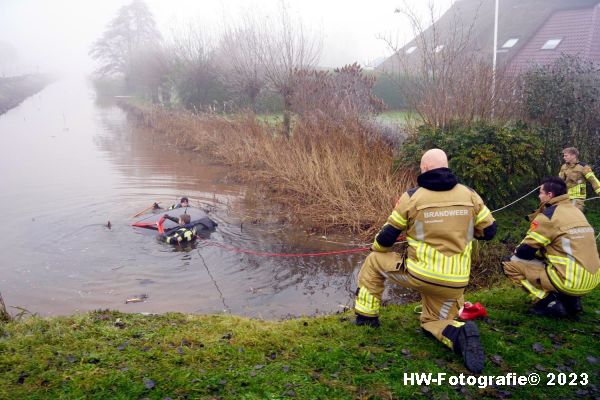 Henry-Wallinga©-Ongeval-Auto-Water-Stadsweg_Rouveen-11