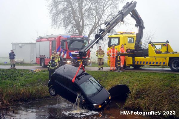 Henry-Wallinga©-Ongeval-Auto-Water-Stadsweg_Rouveen-14