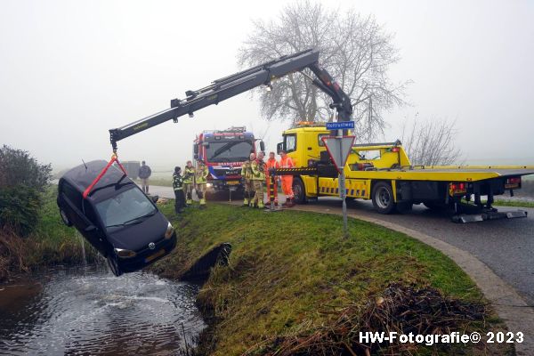 Henry-Wallinga©-Ongeval-Auto-Water-Stadsweg_Rouveen-15