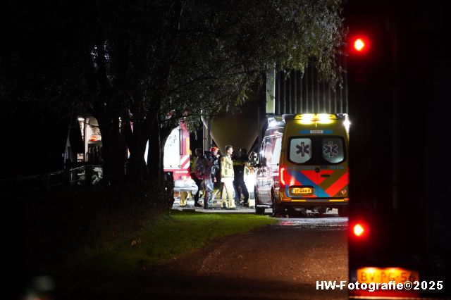 Henry-Wallinga©-Brandweerman-Mestkelder-Reddingsactie-Topweg-Genemuiden-04