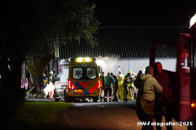 Henry-Wallinga©-Brandweerman-Mestkelder-Reddingsactie-Topweg-Genemuiden-05